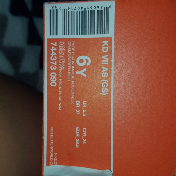 KD all stars purple pink and grey - Picture 2 of 3